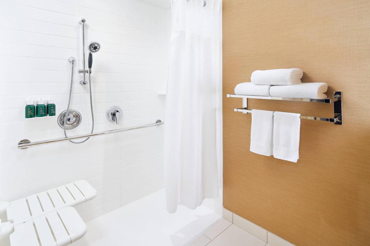 Fairfield Inn & Suites By Marriott Fresno Yosemite International Airport Екстериор снимка