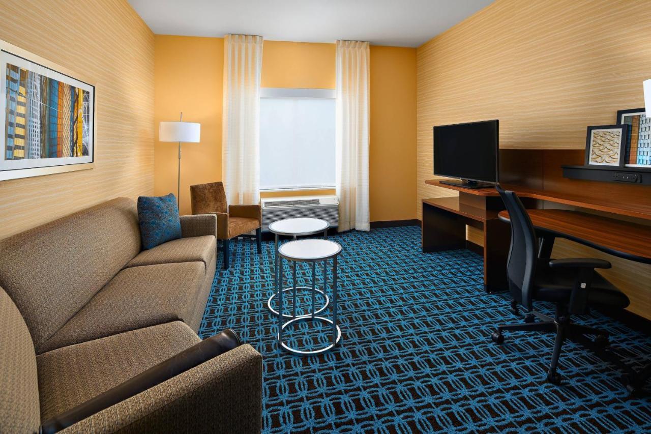 Fairfield Inn & Suites By Marriott Fresno Yosemite International Airport Екстериор снимка