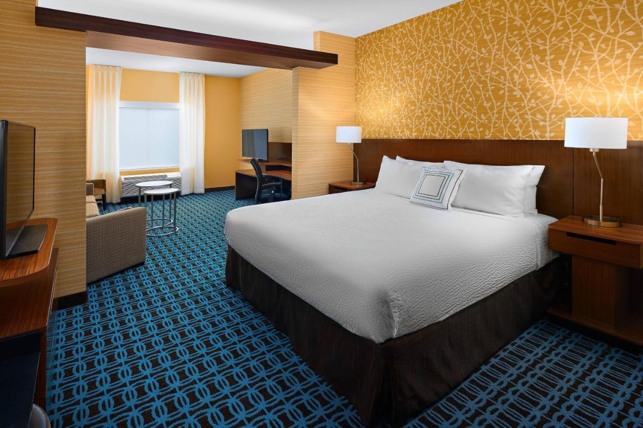 Fairfield Inn & Suites By Marriott Fresno Yosemite International Airport Екстериор снимка