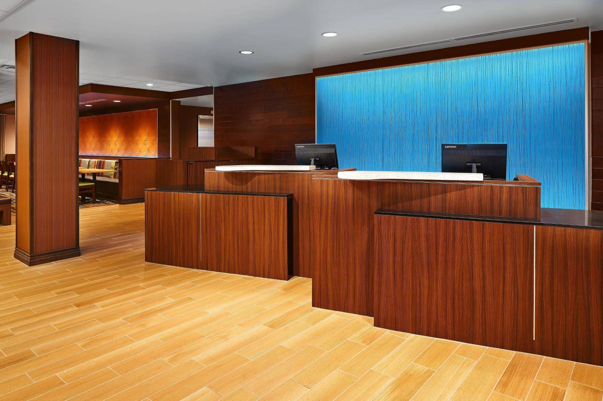 Fairfield Inn & Suites By Marriott Fresno Yosemite International Airport Екстериор снимка