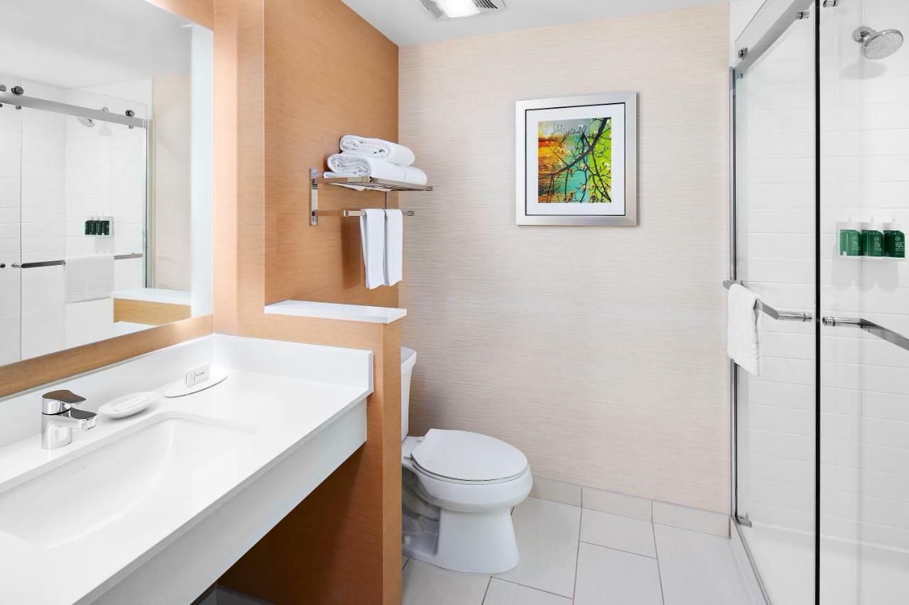 Fairfield Inn & Suites By Marriott Fresno Yosemite International Airport Екстериор снимка